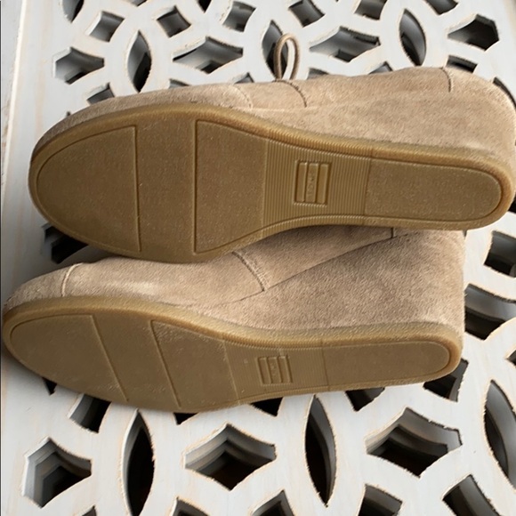 NWOT Toms tan platforms size 9.5​ - Picture 5 of 6